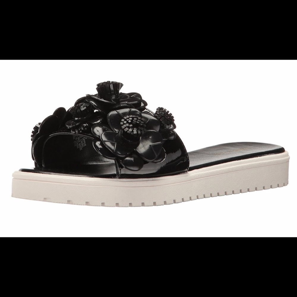 NEW Nine West Relly sandals
